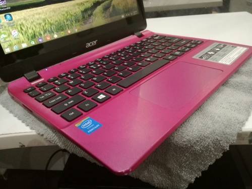 *Pretty in pink BUT major Performance*ACER V11TOUCH*QUAD CORE*4GB RAM*TOUCHSCREEN*PENTIUM N3540*